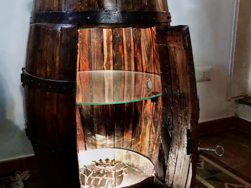 Particolare botte della camera King con idromassaggio e sauna privata, del B&B ME Palace nel Salento.